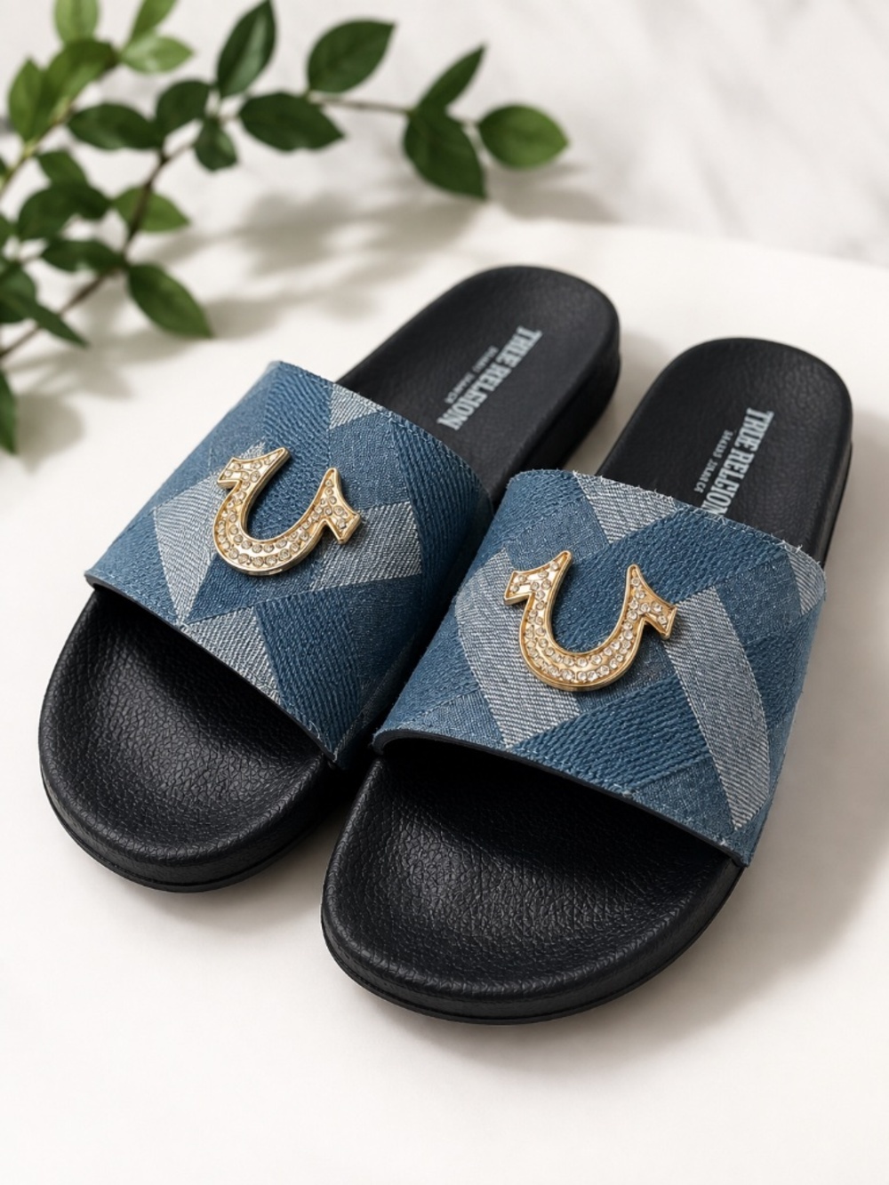 True Religion Womens Denim Slide Sandals Rhinestone Horseshoe Blue NWT